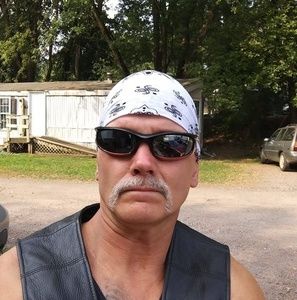 Meet your Posher, Todd